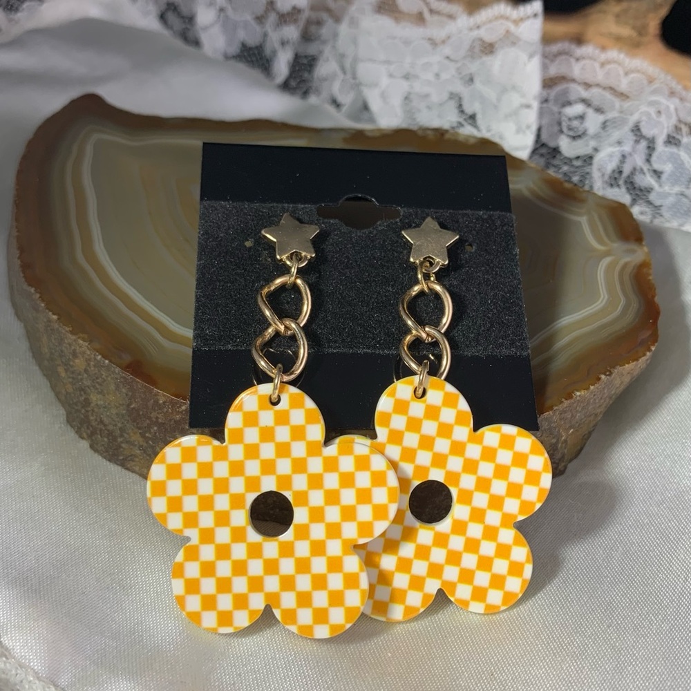 Vintage Gold and yellow Checkered Flower Star Earrings